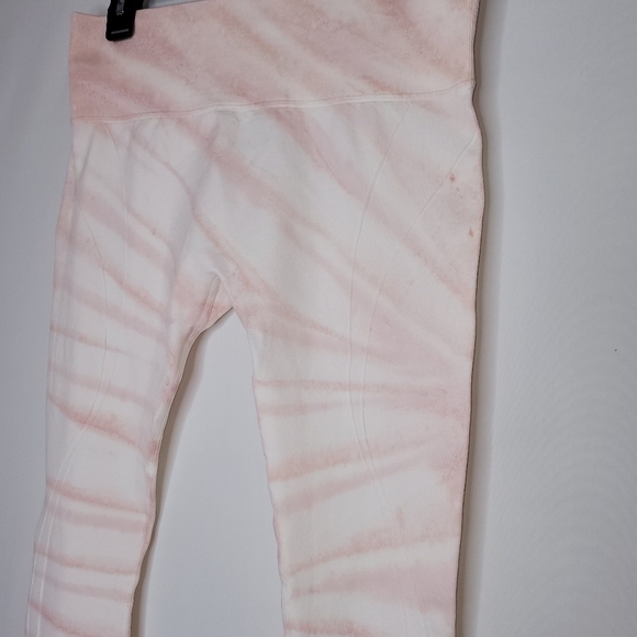 Womens Wildfox Couture Kris Leggings Rose Marble Tie Dye - Picture 5 of 12